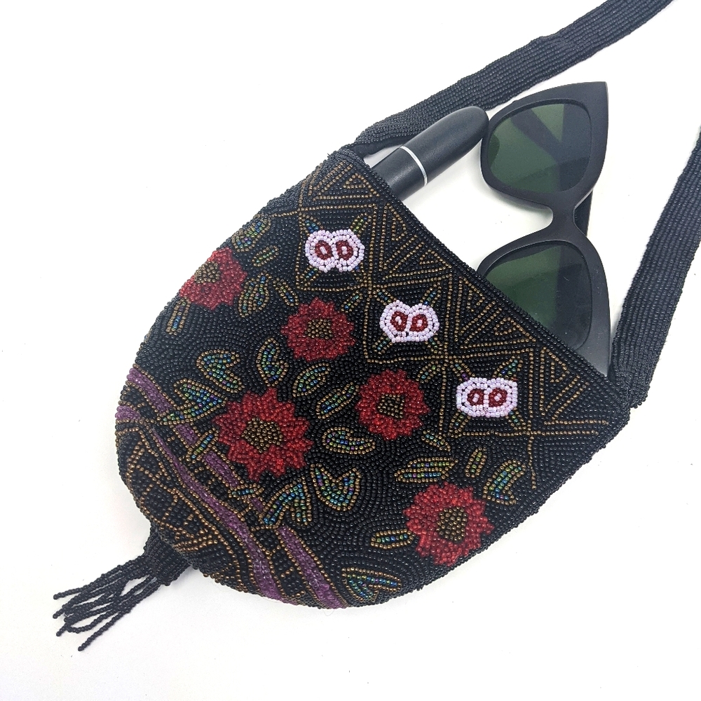 Vintage beaded black purse